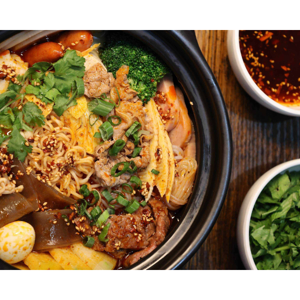 หม่าล่าทั่ง / 麻辣烫 (中) หม่าล่าทั่ง / 麻辣烫 (中)